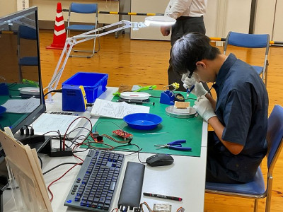 杉本さんはんだ付け