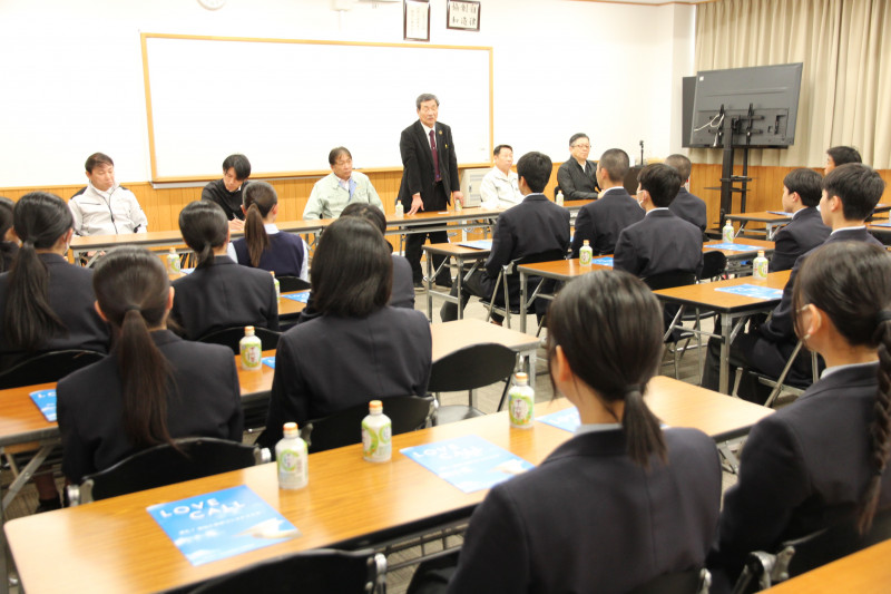 座談会の様子