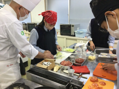 2班 調理の様子