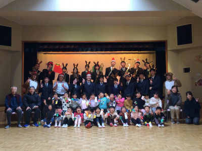 和泉保育園 クリスマスコンサートの様子