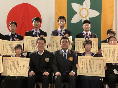 受賞者の記念撮影