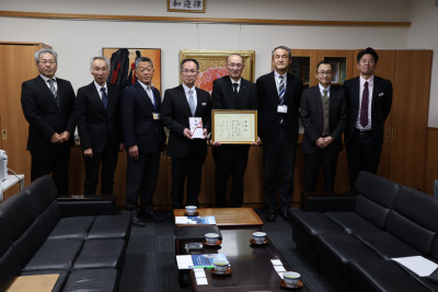 感謝状贈呈の様子