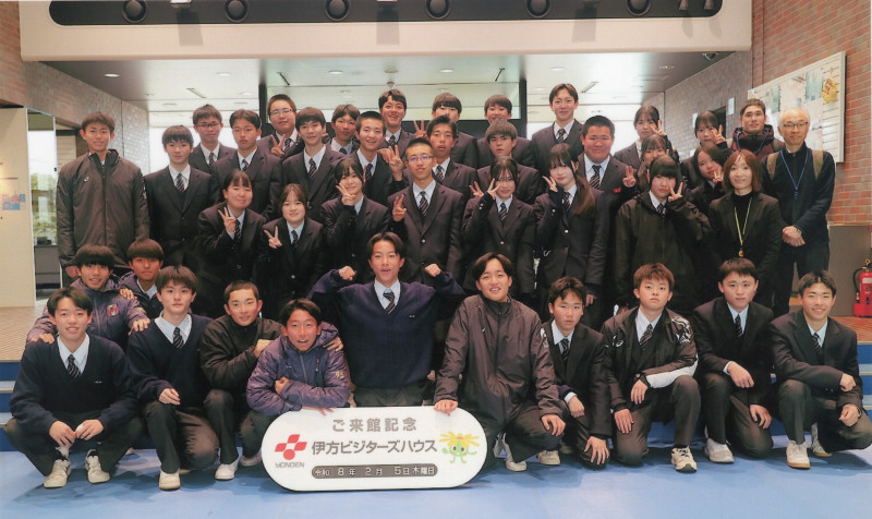 伊方原子力発電所見学の様子