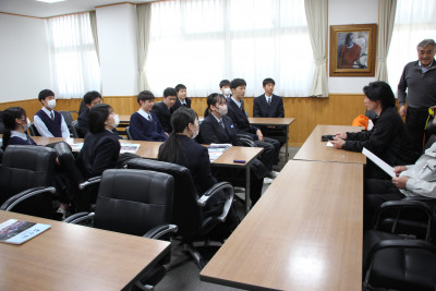 座談会の様子2
