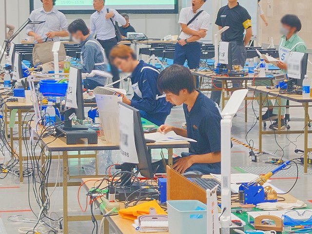 大会の様子